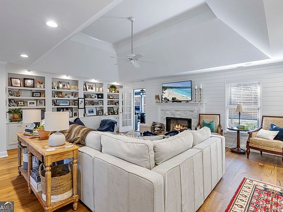 3rd image of 1 Tall Pines Ter NW