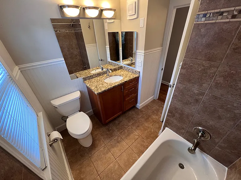 2515 S Gilpin St — Photo 27