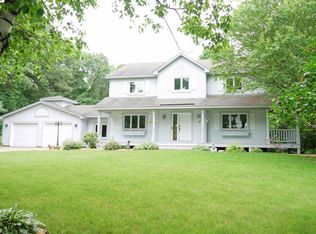 1506 Woodbury Dr, Woodbury, MN 55129