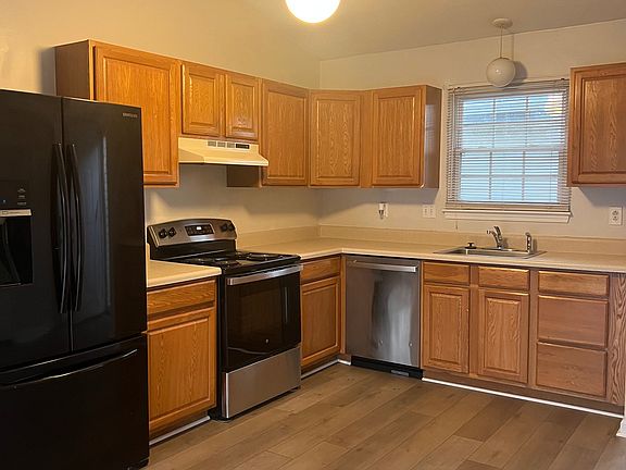 4th image of 1736 Aquamarine Dr