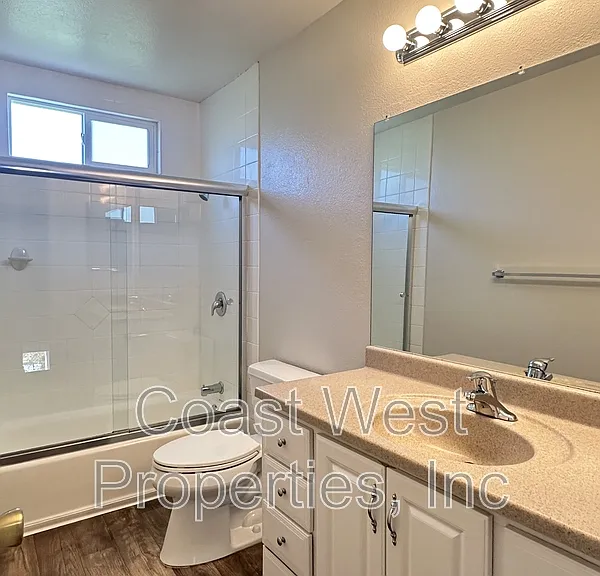 120 Phoebe St #7 — Photo 15