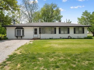 10 Harmony Dr, Belleville, IL