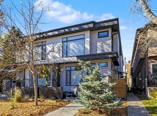 1929 36th St SW #2, Calgary, AB T3E 2Y8