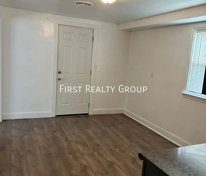 3858 Haney Rd #B — Photo 4