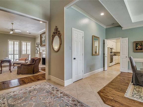 3rd image of 2608 Corby Dr