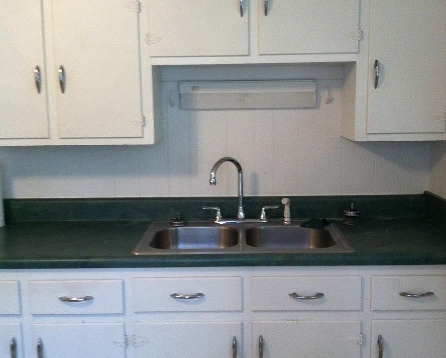 1st image of 1340 Melrose Pkwy #B