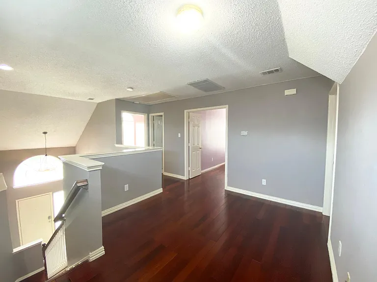 1618 Arbor Creek Dr — Photo 12