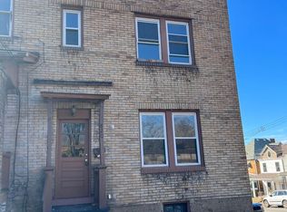 820 E 11th Ave, Homestead, PA
