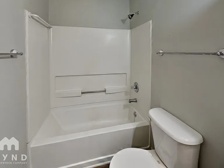 10851 Southshore Ct — Photo 19