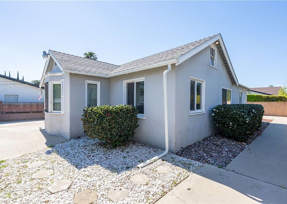 1st image of 6909 Peach Ave