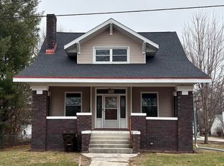 560 N Crafford St, Bushnell, IL 61422