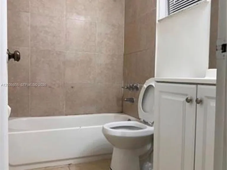819 NE 214th Ln #1 — Photo 10