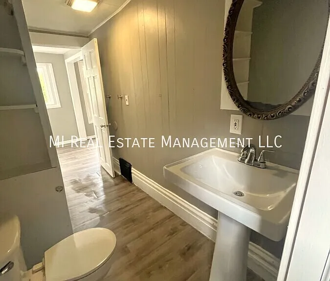 342 Marion Ave NW #2 — Photo 4