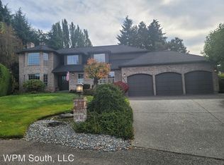 18718 5th Pl SW, Seattle, WA 98166
