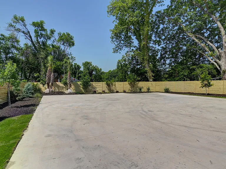 2466 Millwood Ave #A — Photo 50