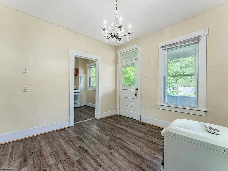 565 Brockway Ave #A — Photo 7