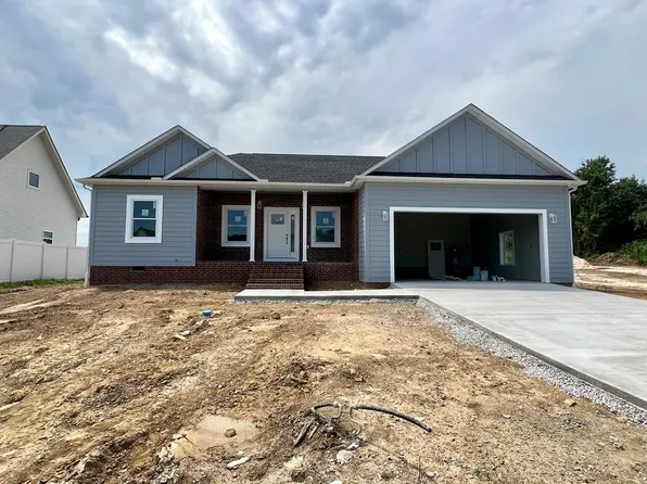 2397 Mountain Reserve Dr, Cookeville, TN 38506