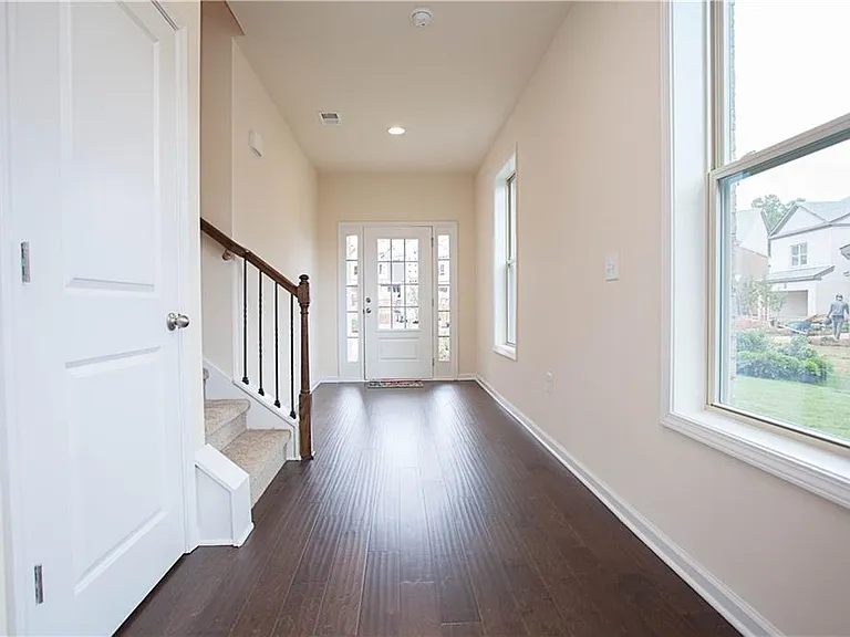 4505 Almanor Cir — Photo 3