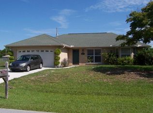 207 SW Elderberry Dr, Port Saint Lucie, FL 34953
