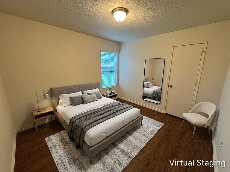 1537 Justin Loop — Photo 12