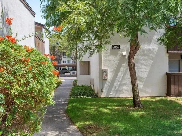 8069 Caminito De Pizza Unit A, San Diego, CA 92108