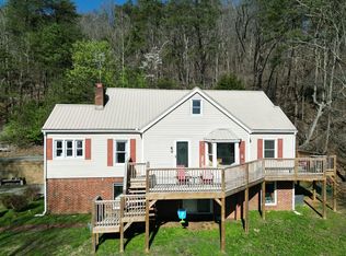 172 Whistle Trl, Dalton, GA 30720