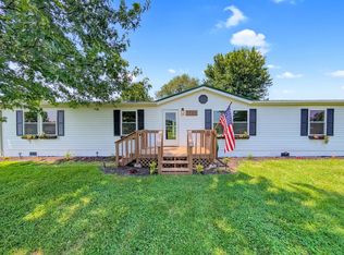 1735 Mundys Landing Rd, Versailles, KY 40383