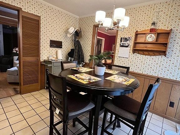 4th image of 121 Ocala Dr