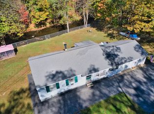 40 Mill St, Middle Grove, NY 12850