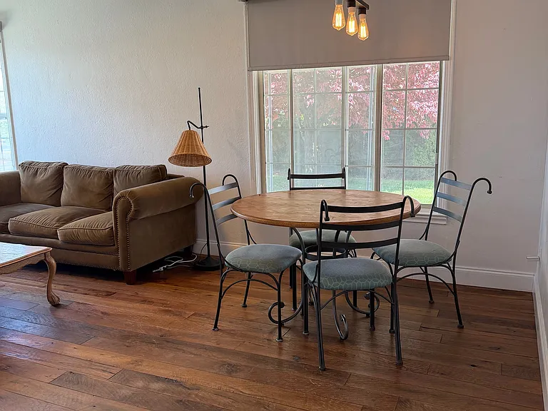 4505 S Holladay Cir — Photo 3