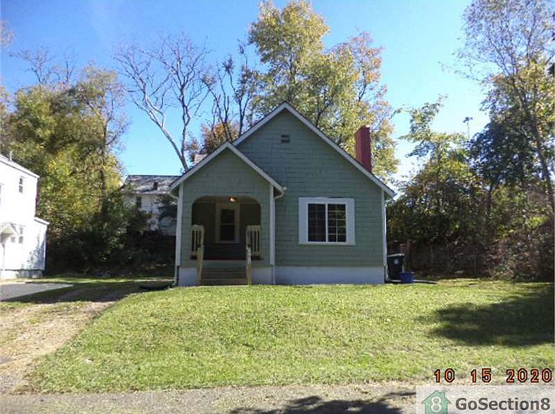 2nd image of 2826 May Ave NW
