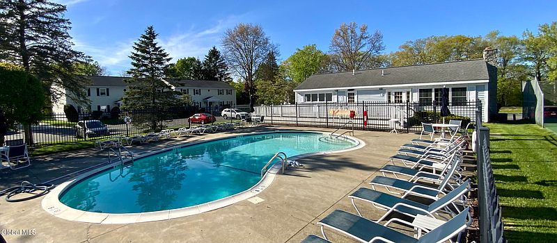 2nd image of 170 Cedarview Lane