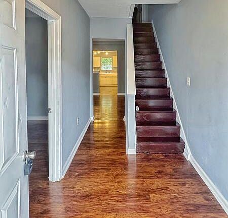 3rd image of 1913 Prentis Ave #A