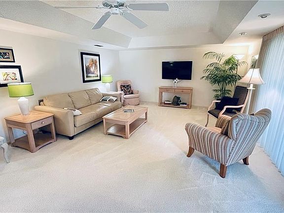 3rd image of 801 Teryl RD #4