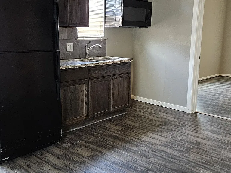 6716 Sherman St — Photo 12