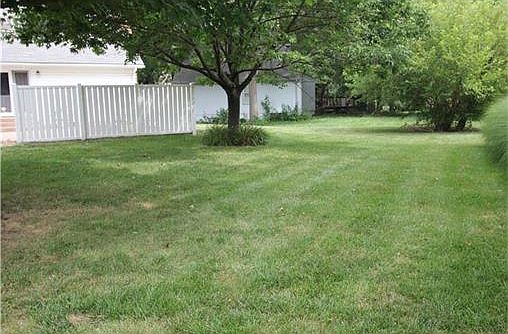HUGE YARD!