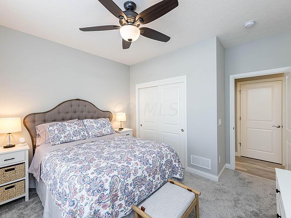 5th image of 5197 Hamptonshire Dr
