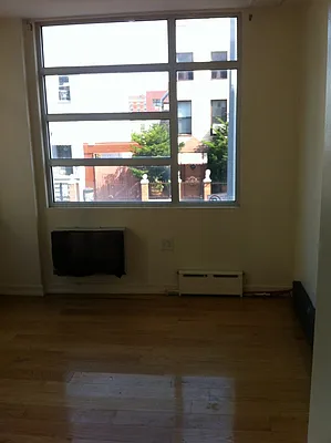 Rented by Loom Group | media 14