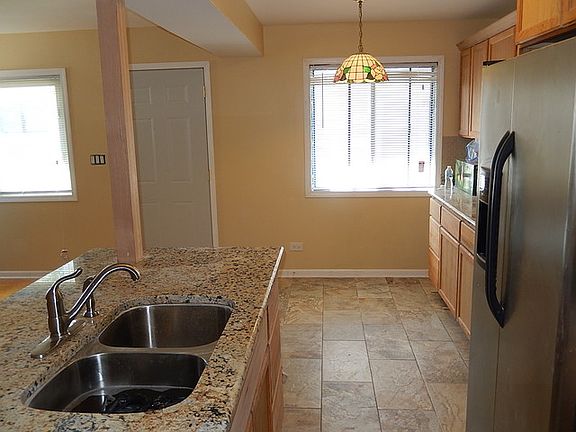3rd image of 1402 Bear Flag Dr #532