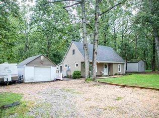 264 Dodge St, Stuarts Draft, VA 24477