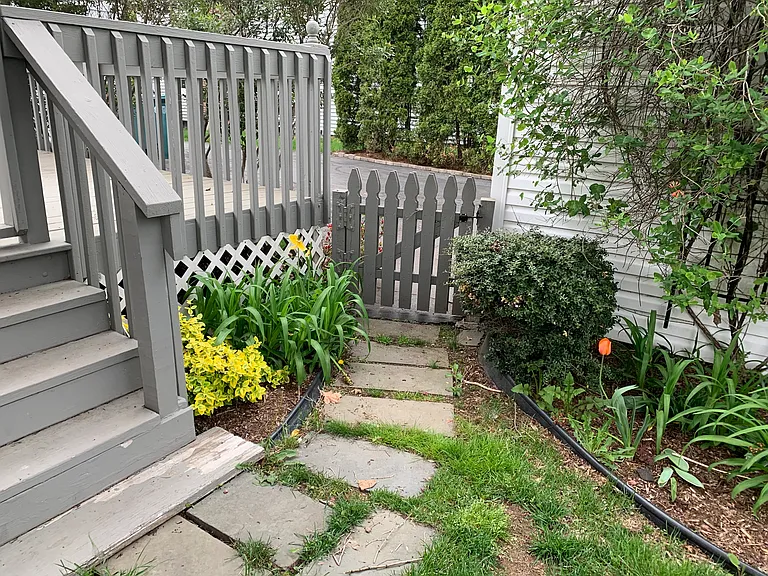 37 Spring Garden St — Photo 13