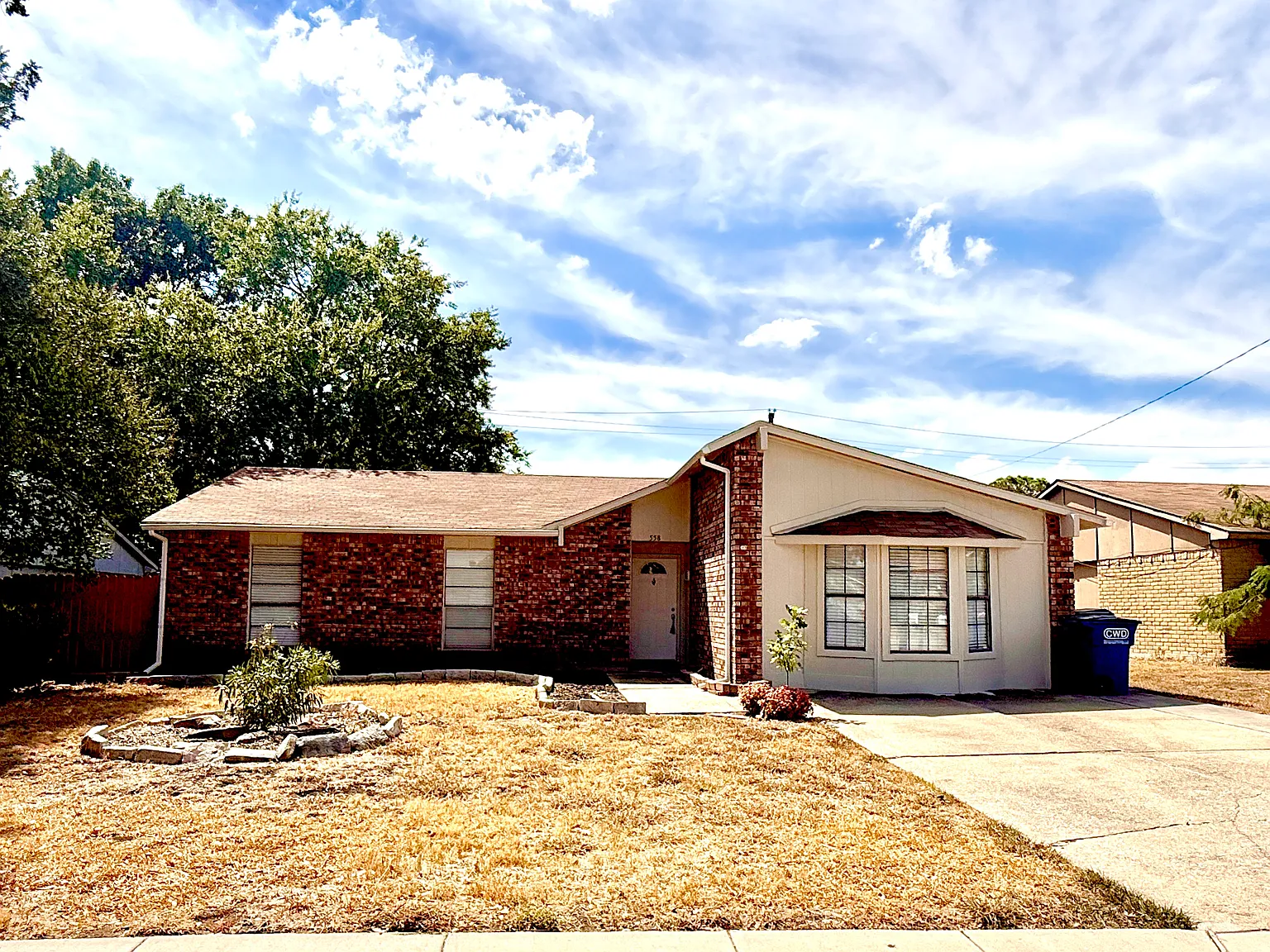 4 bed, 1708 sqft, $2,100 — Photo 1