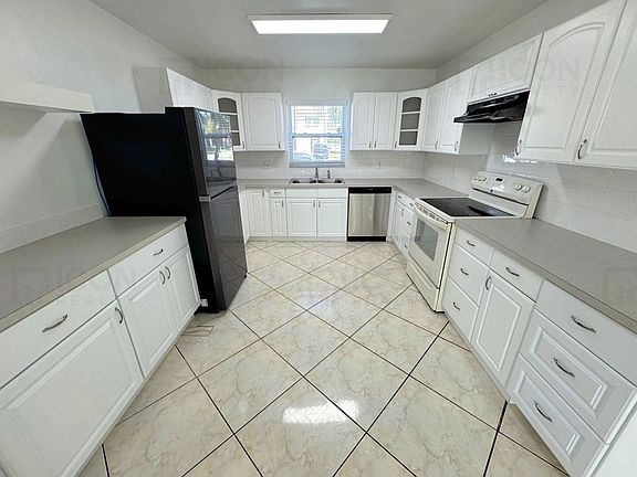 2nd image of 9050 NW 35th Pl