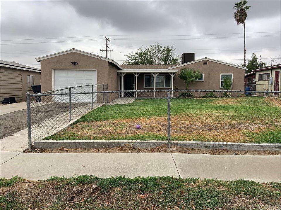 1st image of 3028 N Pico Ave