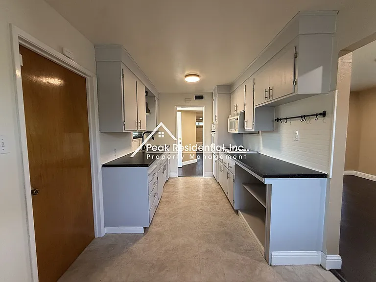 6739 Ferrier Ct — Photo 6