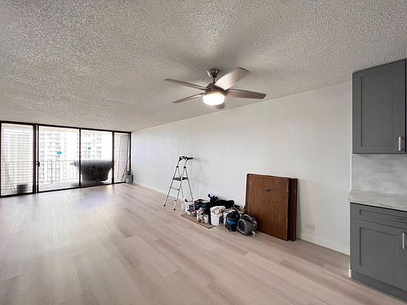 3rd image of 98-487 Koauka Loop APT B1803