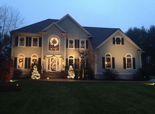 9 Pitcairn Way, Ipswich, MA 01938