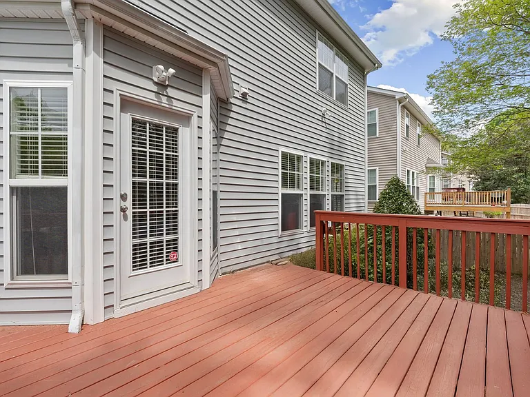3809 Stoneybrook Dr — Photo 21