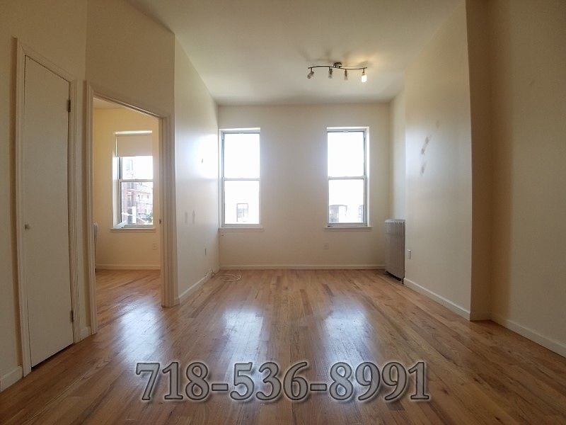 1st image of 486 Dekalb Ave #401
