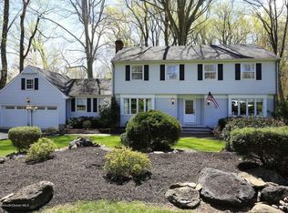 19 Tall Timber Rd, Middletown, NJ 07748